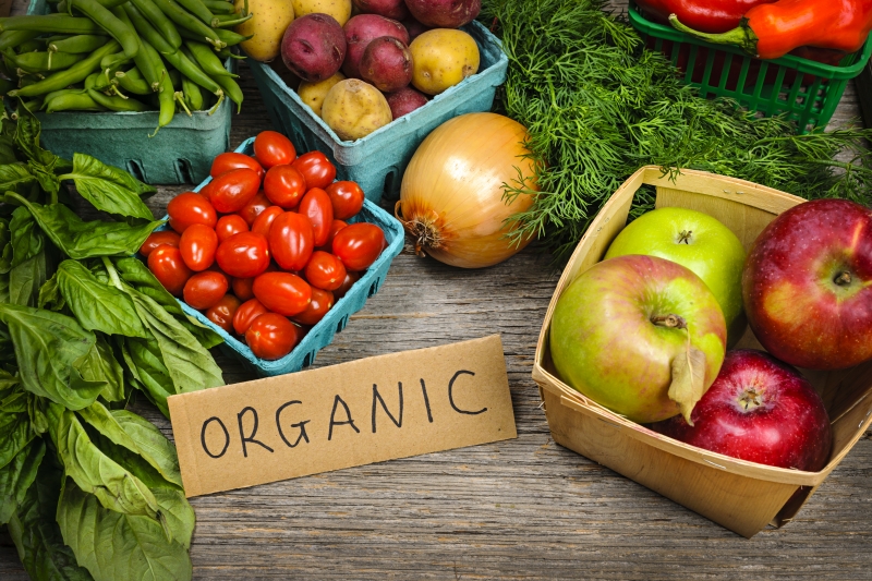 4529724-organic-market-fruits-and-vegetables